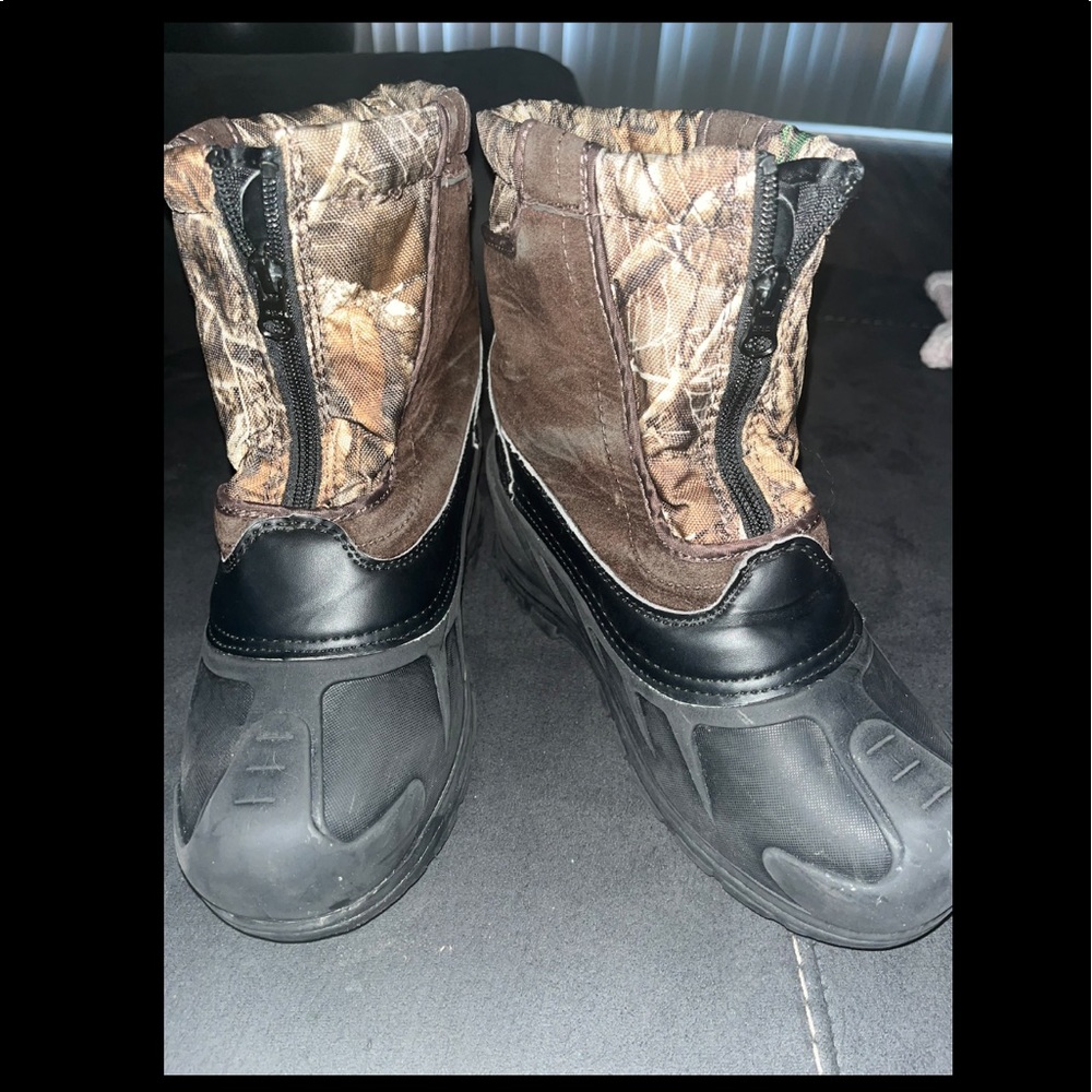 Snow boots camo